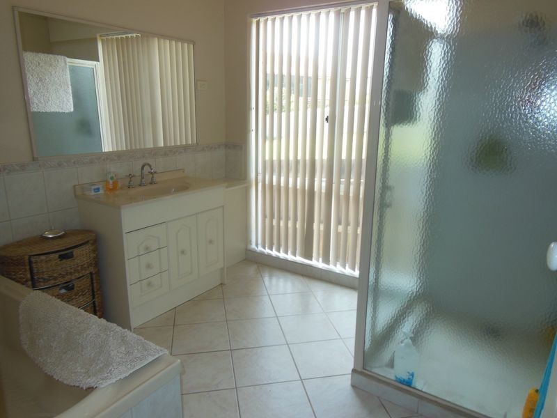 16 Davernport Drive, Lake Tyers Beach VIC 3909