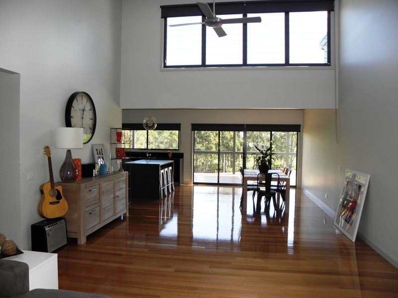 12 Mitchelson Court, Lakes Entrance VIC 3909