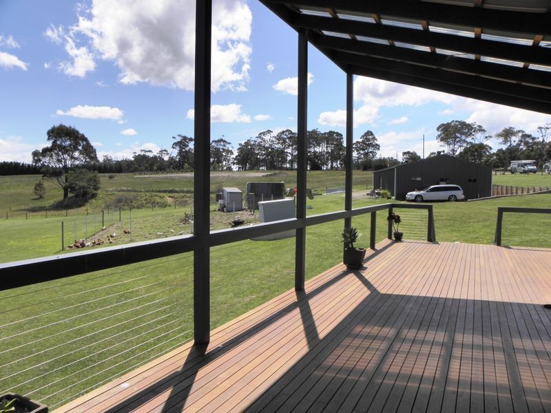 12 Mitchelson Court, Lakes Entrance VIC 3909