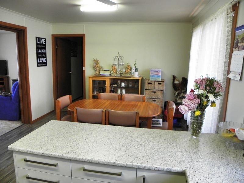 46 McCullough Street, Lakes Entrance VIC 3909