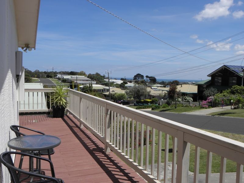 46 McCullough Street, Lakes Entrance VIC 3909