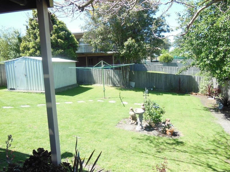 46 McCullough Street, Lakes Entrance VIC 3909