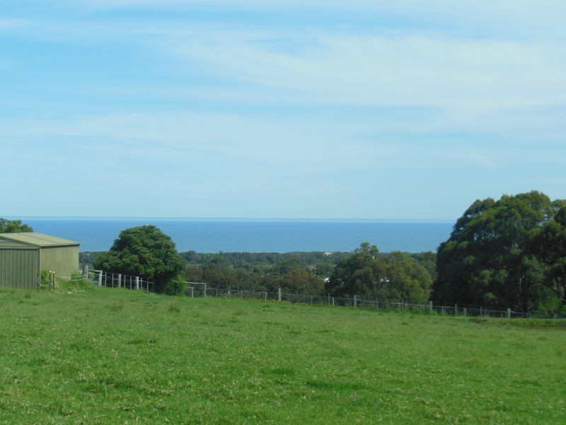 90 Palmers Road, Lakes Entrance VIC 3909