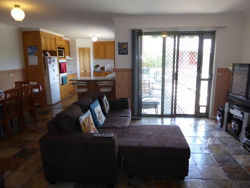 39 Stirling Drive, Lakes Entrance VIC 3909