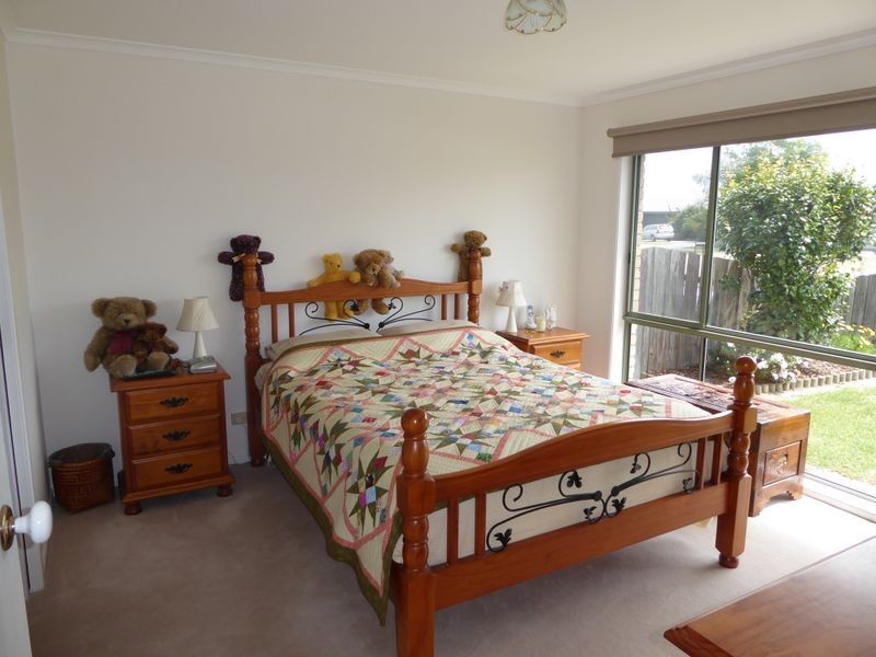 39 Stirling Drive, Lakes Entrance VIC 3909