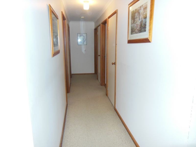 11 Tambo Court, Lakes Entrance VIC 3909