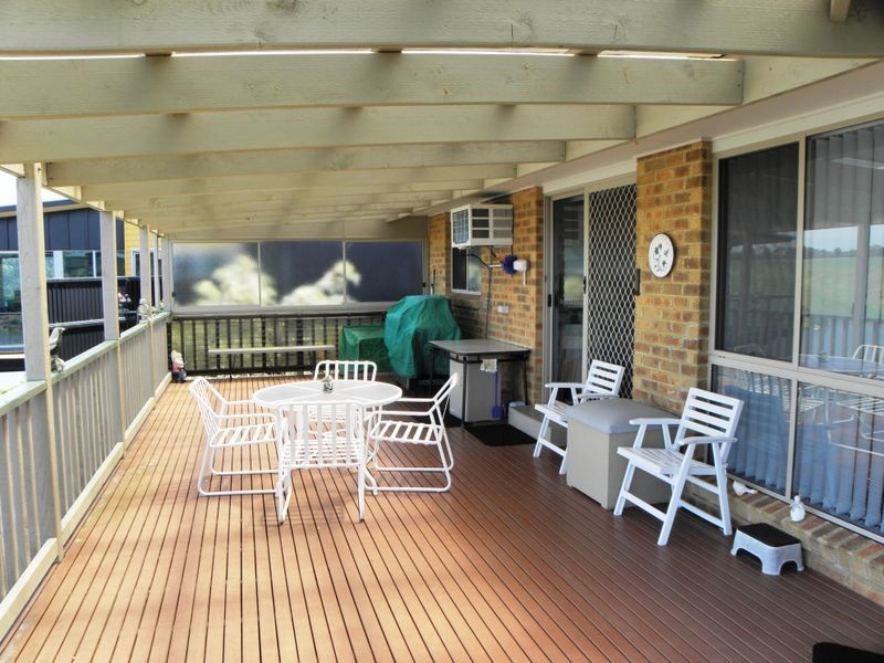 45 Nautilus Way, Lakes Entrance VIC 3909