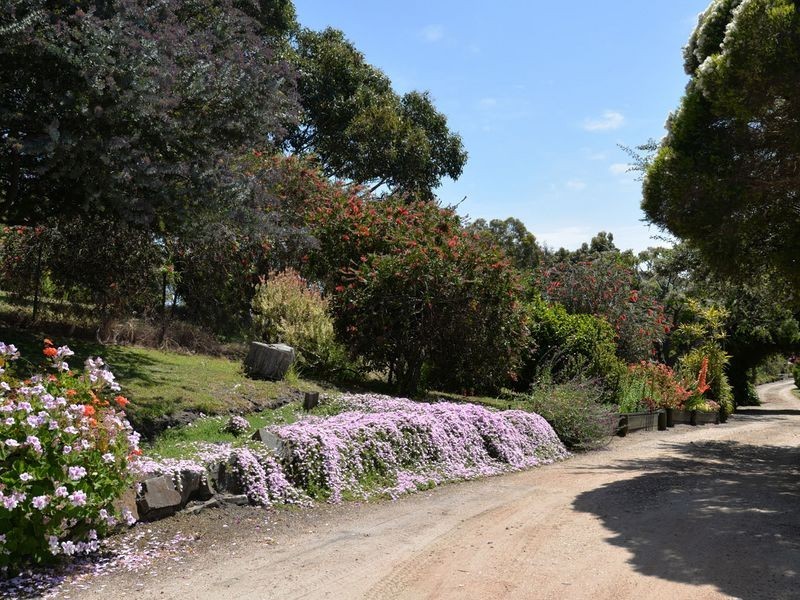 80 Lake Bunga Beach Road, Lakes Entrance VIC 3909
