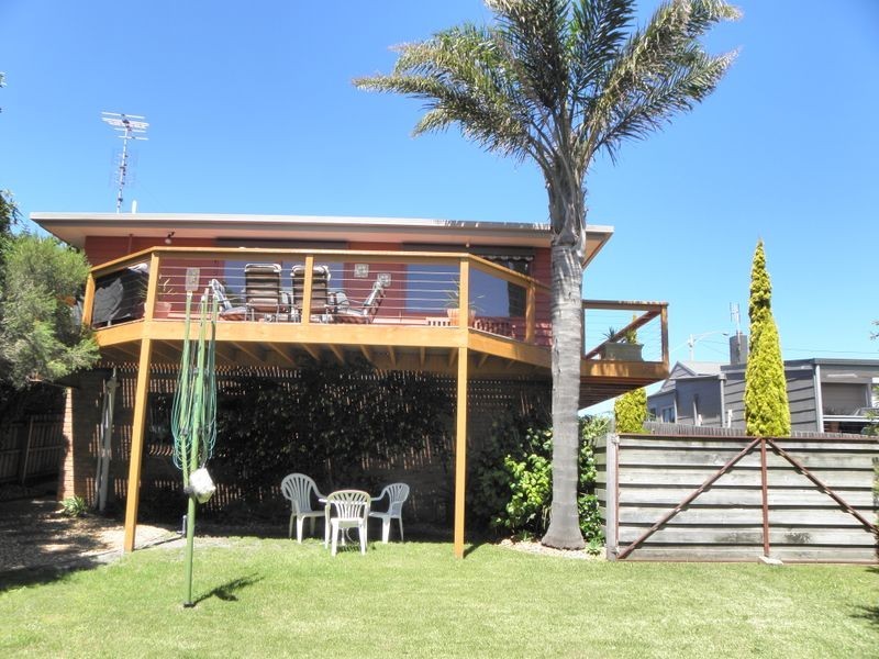 135 Myer Street, Lakes Entrance VIC 3909