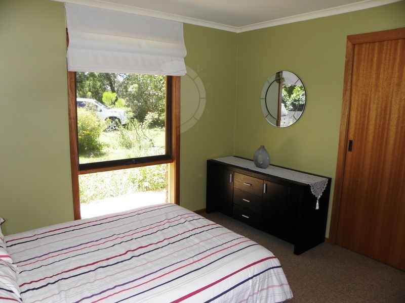 12 Cunninghame Street, Lakes Entrance VIC 3909