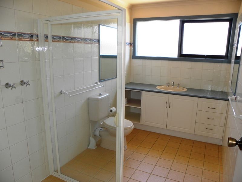 12 Cunninghame Street, Lakes Entrance VIC 3909