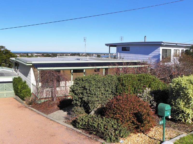 25 O’Neills Road, Lakes Entrance VIC 3909