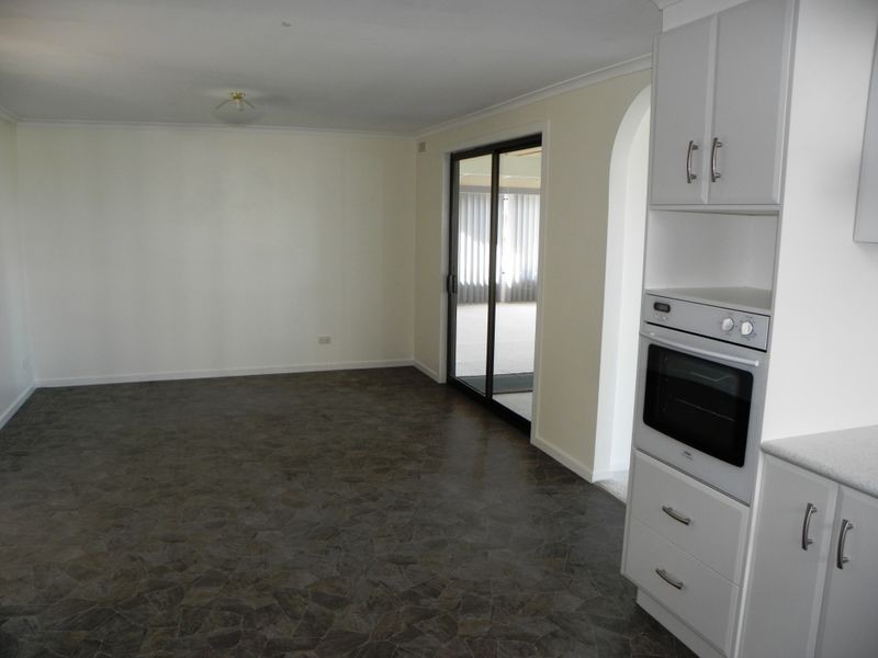 25 O’Neills Road, Lakes Entrance VIC 3909