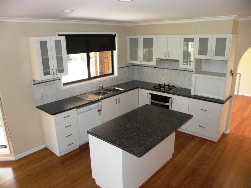 29 Lakeview Drive, Lakes Entrance VIC 3909