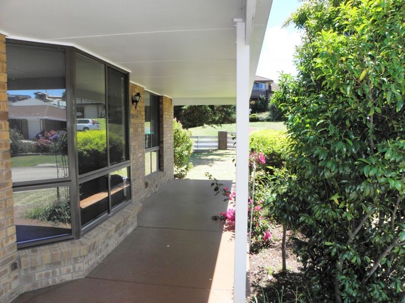 29 Lakeview Drive, Lakes Entrance VIC 3909