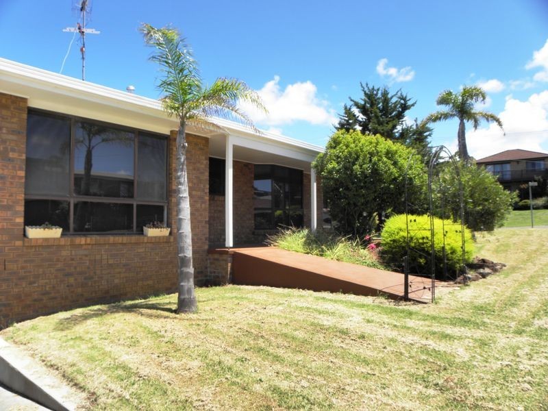 29 Lakeview Drive, Lakes Entrance VIC 3909