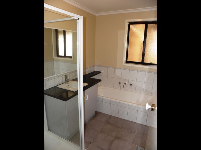 29 Lakeview Drive, Lakes Entrance VIC 3909