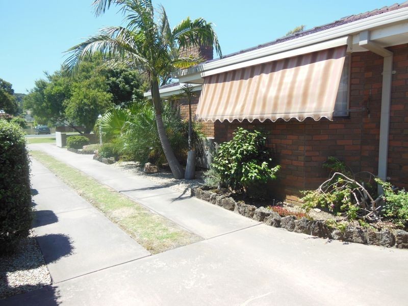 40 Coates Road, Lakes Entrance VIC 3909