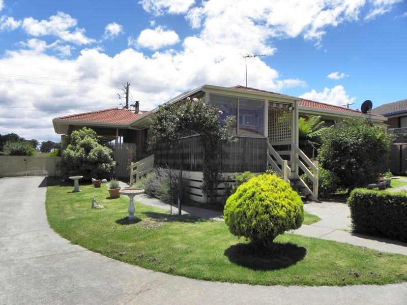 138 Thorpes Lane, Lakes Entrance VIC 3909