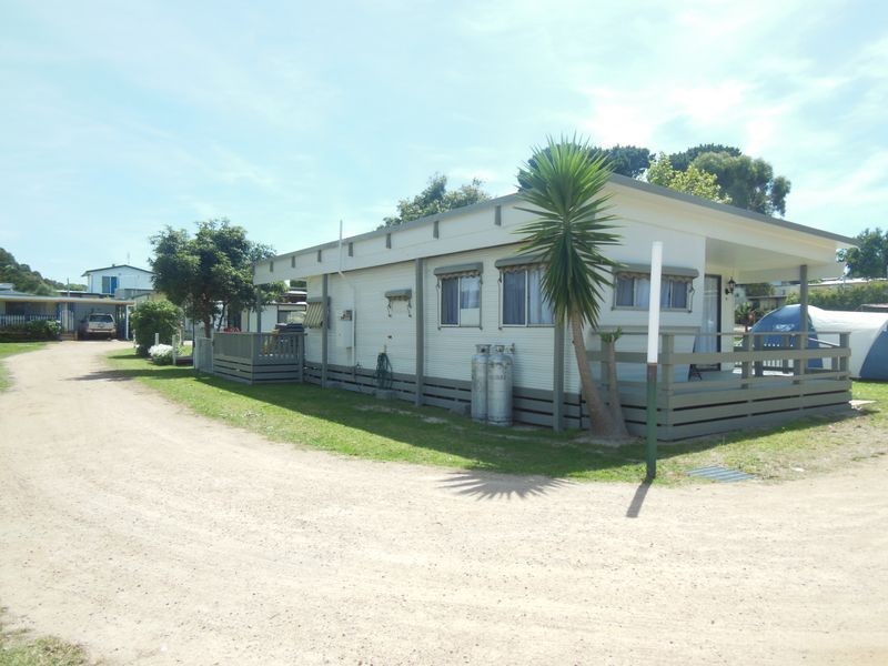 M1-127 Princes Highway, Lakes Entrance VIC 3909