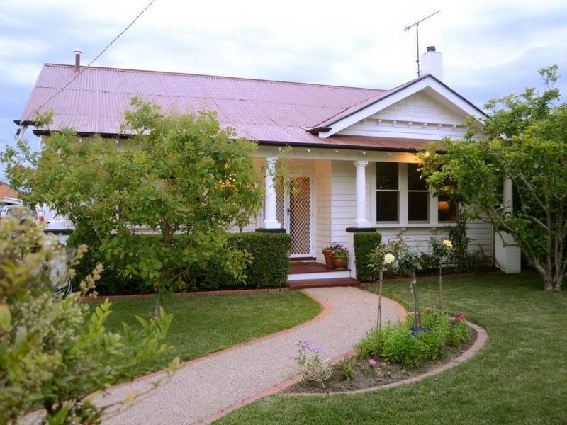 71 Pearson Street, Bairnsdale VIC 3875