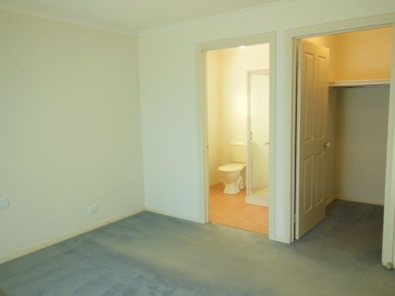 172 Thorpes Lane, Lakes Entrance VIC 3909