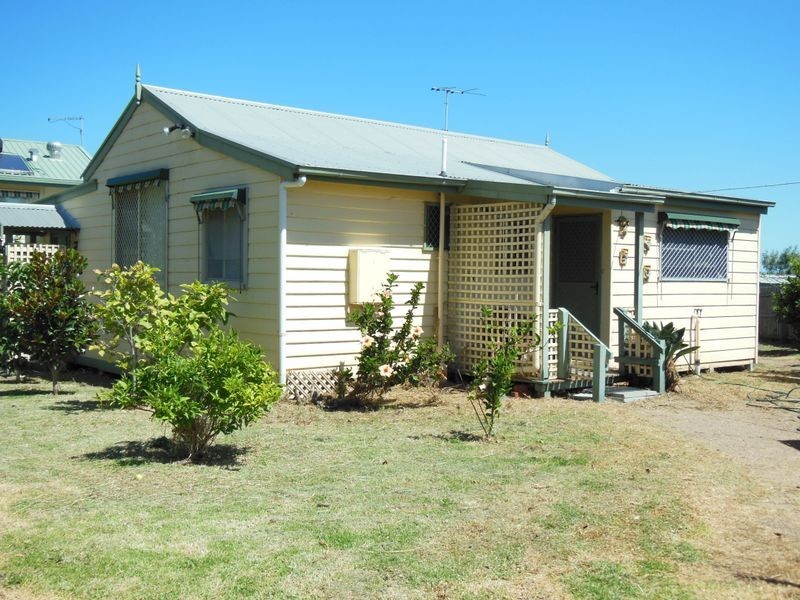 179 Myer Street, Lakes Entrance VIC 3909