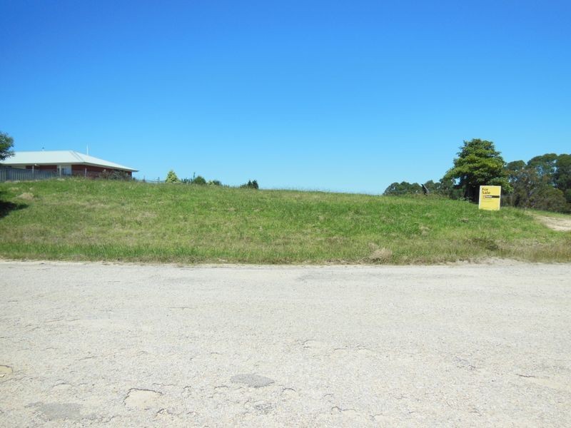 31 Tranquil Court, Lakes Entrance VIC 3909