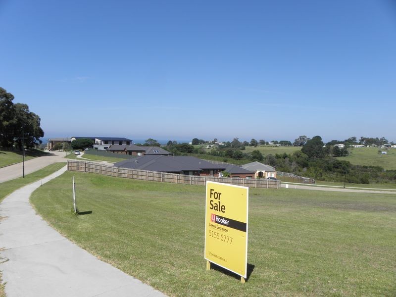 59 Country Club Drive, Lakes Entrance VIC 3909