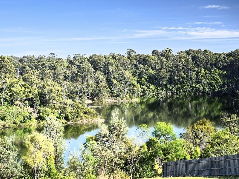 11 The Balcony, Lakes Entrance VIC 3909