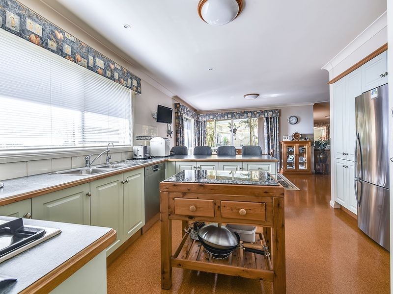 11 The Balcony, Lakes Entrance VIC 3909