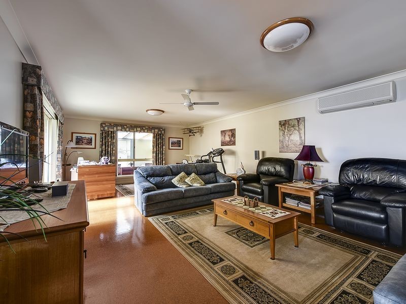 11 The Balcony, Lakes Entrance VIC 3909