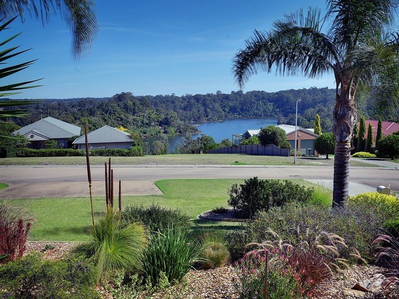 11 The Balcony, Lakes Entrance VIC 3909