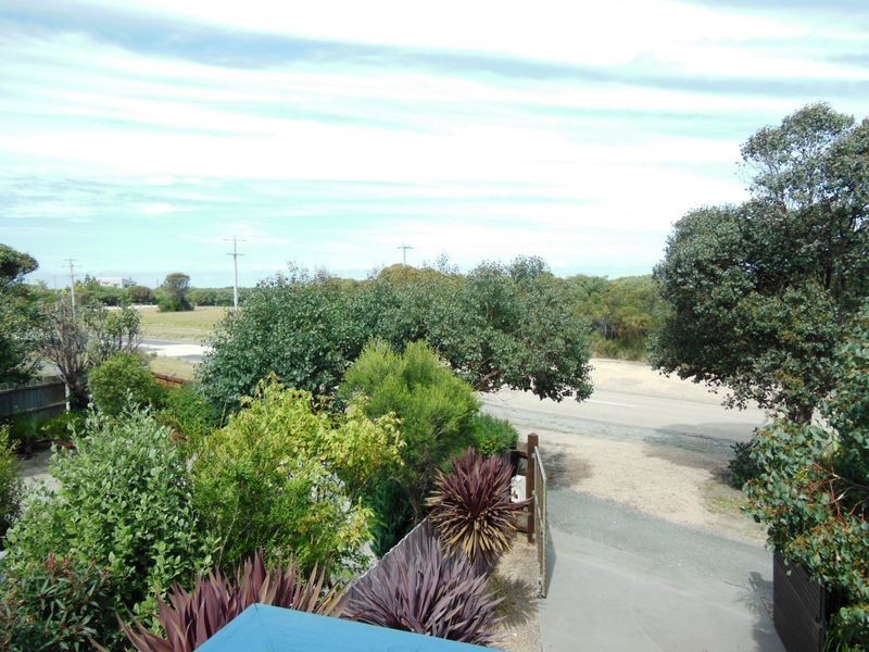 439 Lake Tyers Beach Road, Lake Tyers Beach VIC 3909