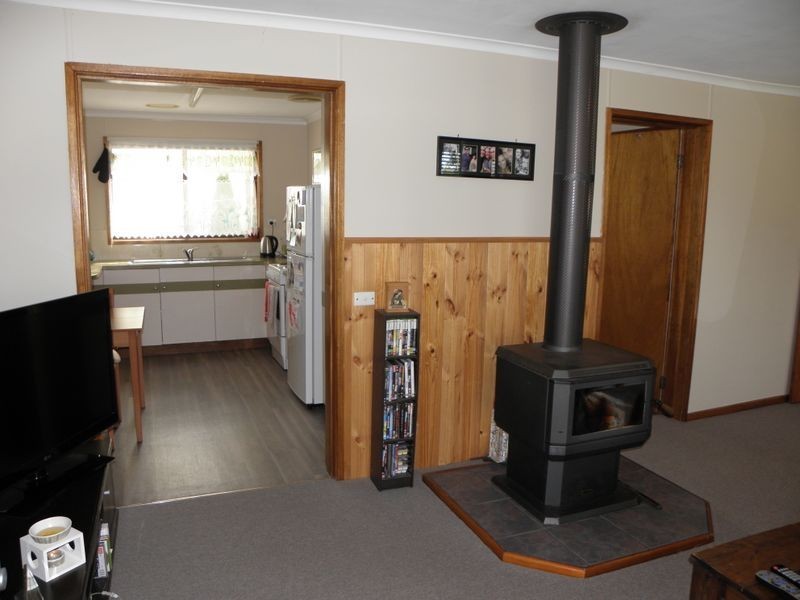 67 Lakeside Drive, Lake Tyers Beach VIC 3909