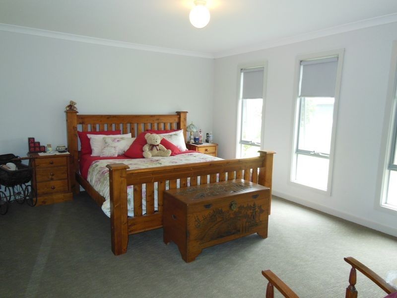 74 Goldring Road, Lakes Entrance VIC 3909