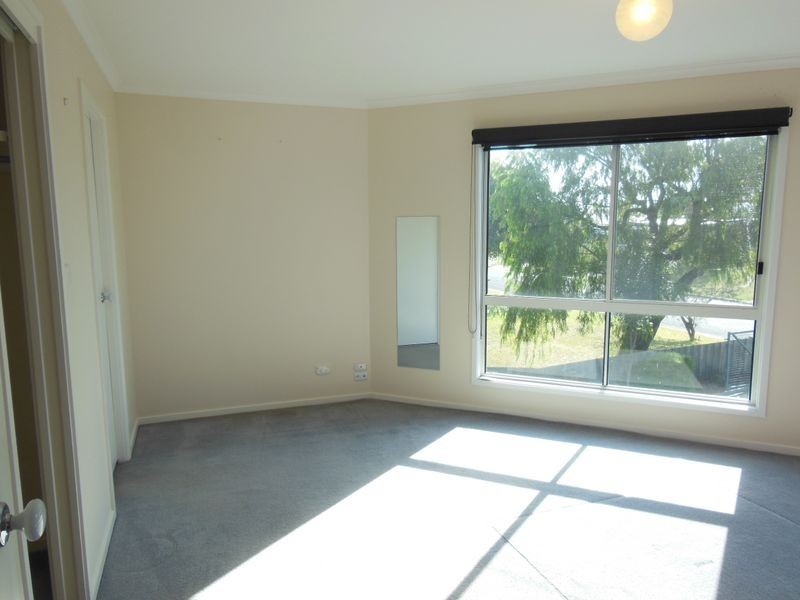 20 Lakeside Drive, Lake Tyers Beach VIC 3909