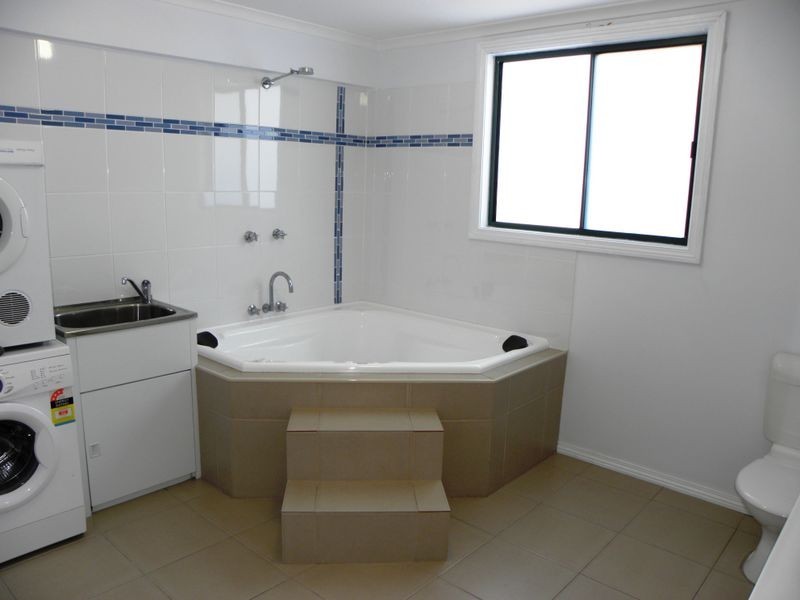 22 O’Neills Road, Lakes Entrance VIC 3909