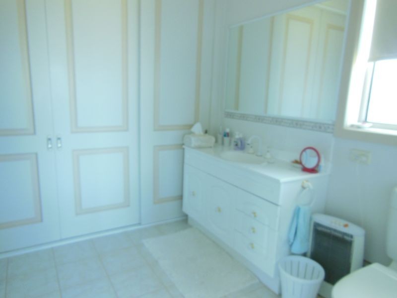 90 Palmers Road, Lakes Entrance VIC 3909