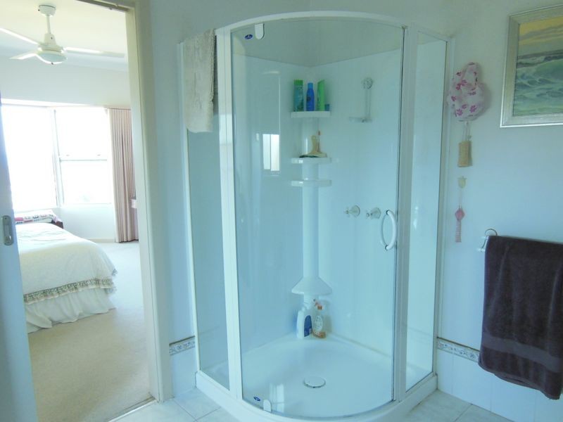 90 Palmers Road, Lakes Entrance VIC 3909