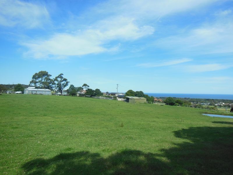 90 Palmers Road, Lakes Entrance VIC 3909