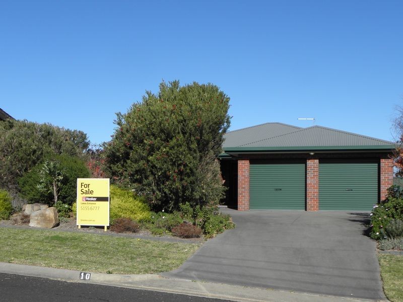 10 Periwinkle Drive, Lakes Entrance VIC 3909