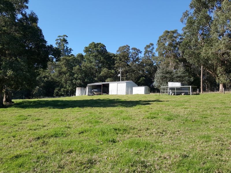 141 Old Princes Highway, Lakes Entrance VIC 3909