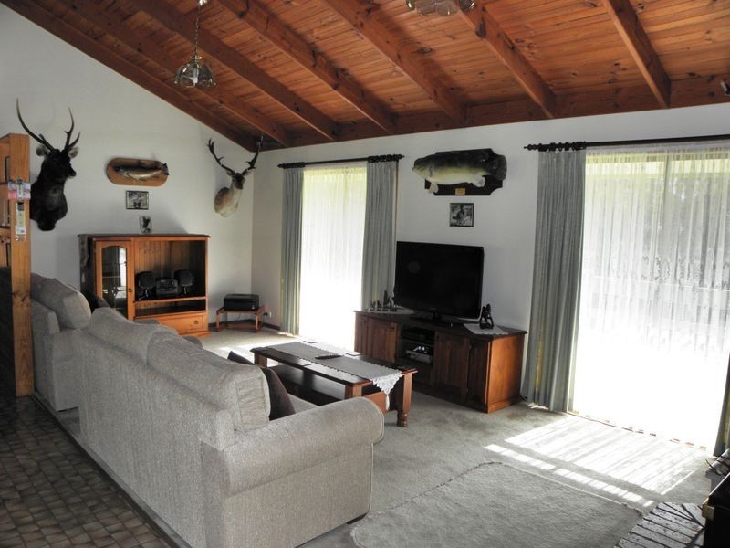 141 Old Princes Highway, Lakes Entrance VIC 3909