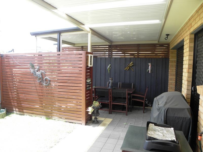 2/4 Bills Street, Lakes Entrance VIC 3909