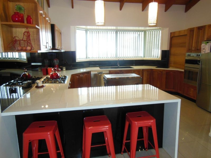 18-20 Ozone Crescent, Lakes Entrance VIC 3909