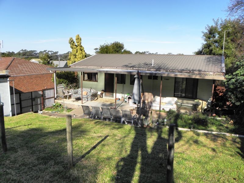 37 Robin Street, Lakes Entrance VIC 3909