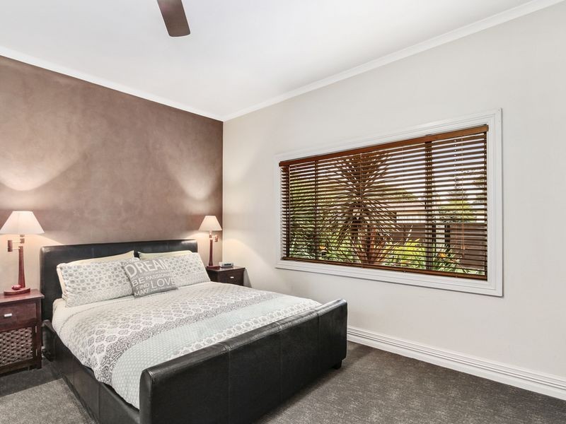 16 Mourilyan Street, Lakes Entrance VIC 3909