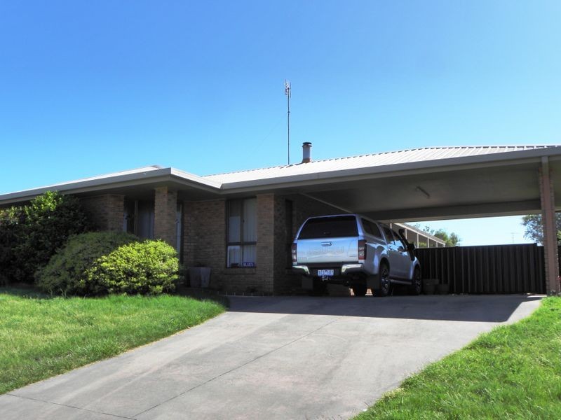 8 McCue Road, Kalimna VIC 3909