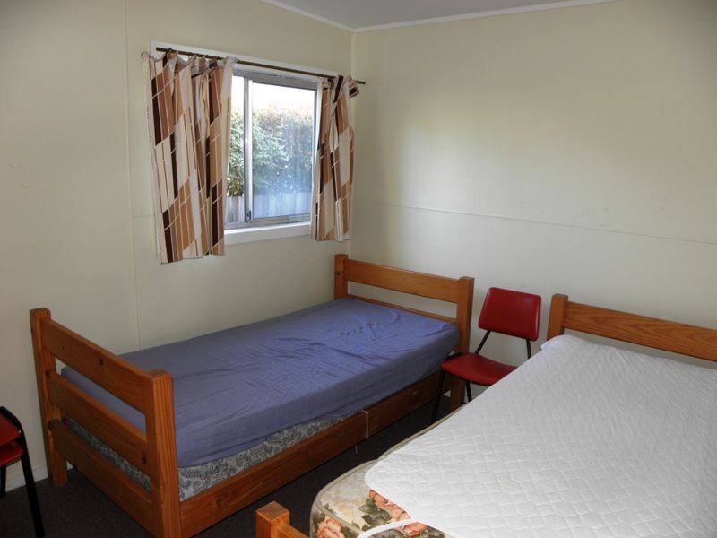 6 Fish Street, Lakes Entrance VIC 3909